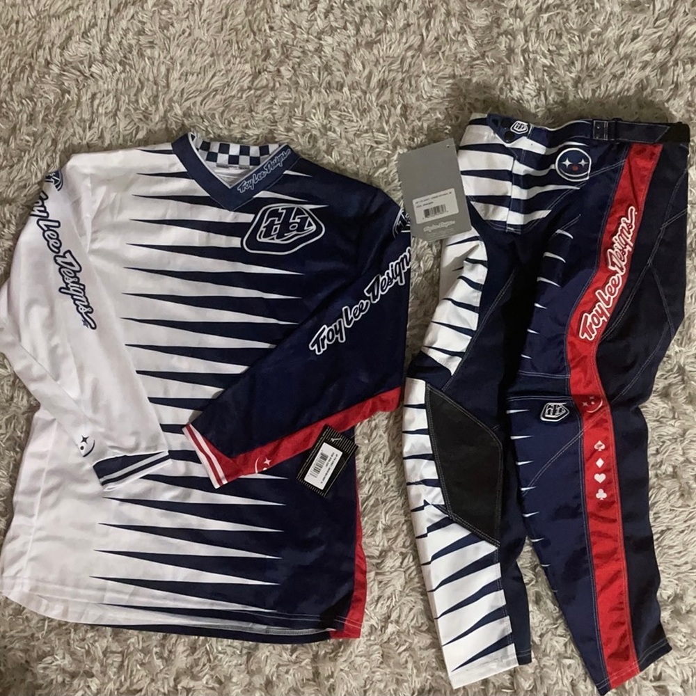 Troy lee designs youth riding gear